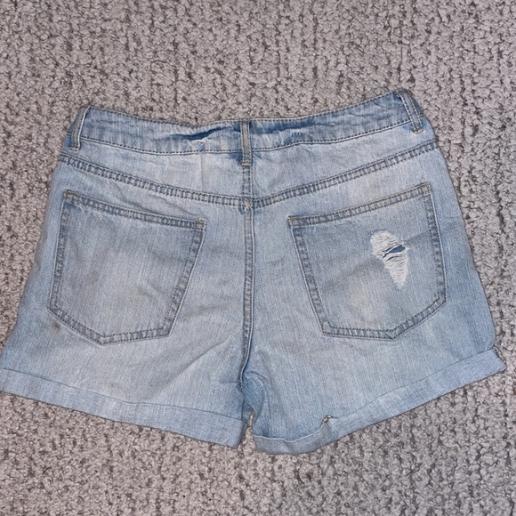 Forever 21 Distressed Ripped Denim Jean Shorts, 26 - Picture 3 of 5